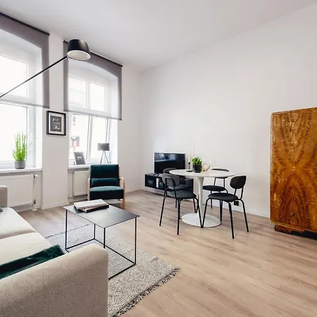 Wozna 14a, 2 Rooms, Self Check In 24h Apartment *