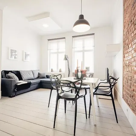 Wozna 14a, 2 Rooms, Self Check In 24h Poznań