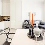 Apartmán Wozna 14a, 2 Rooms, Self Check In 24h *